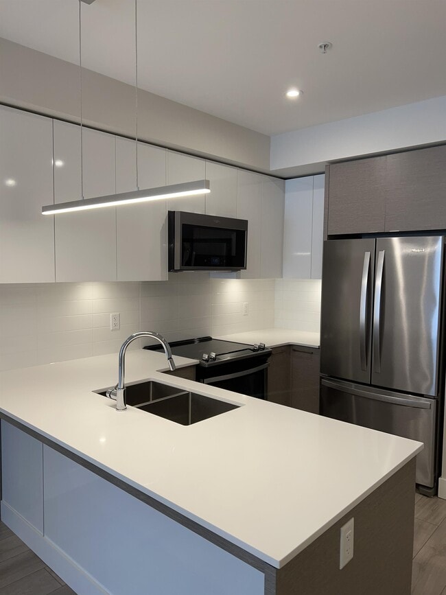 Building Photo - 45500-45500 Market Way