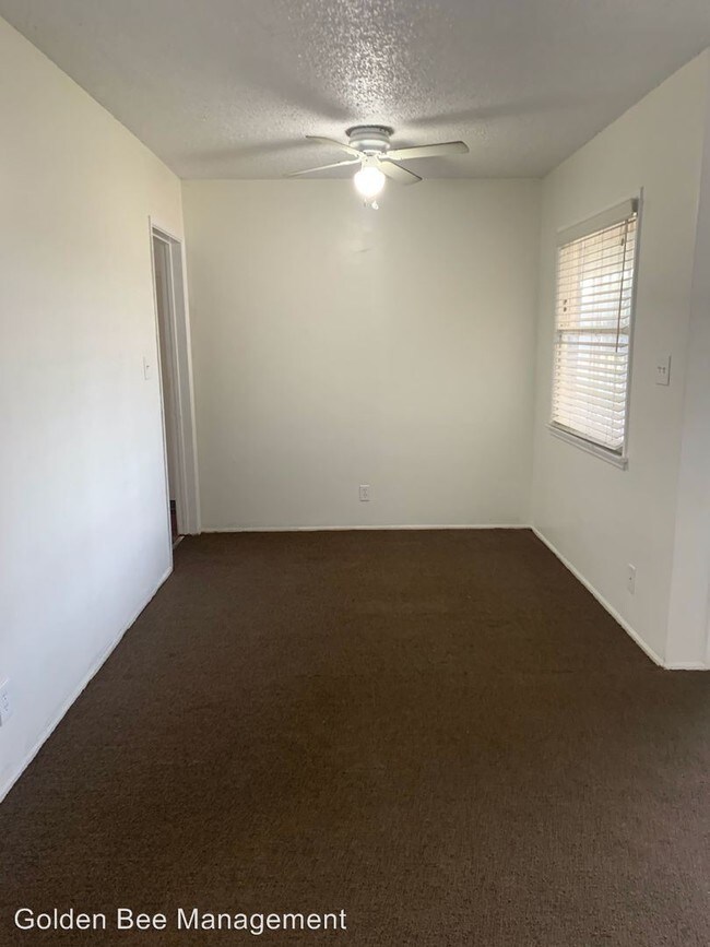 Foto del edificio - 5701-5713 Corbett St