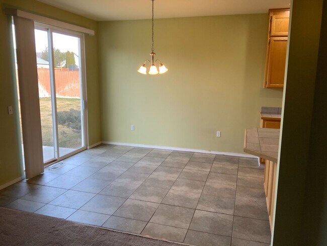 Foto del edificio - Home for Rent in Ephrata