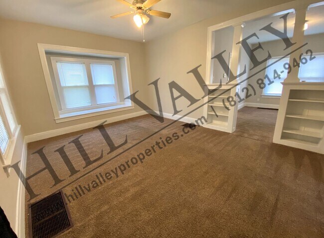 Foto del edificio - Two Bedroom Bungalow - East Side Location