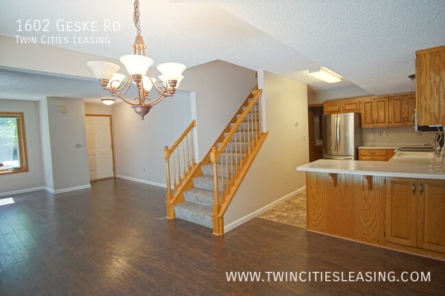 Building Photo - 1602 Geske Rd