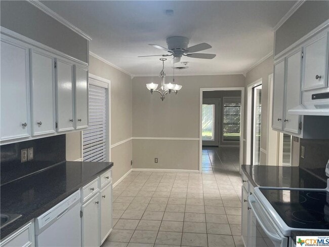 Building Photo - 101 Rio Vista Dr