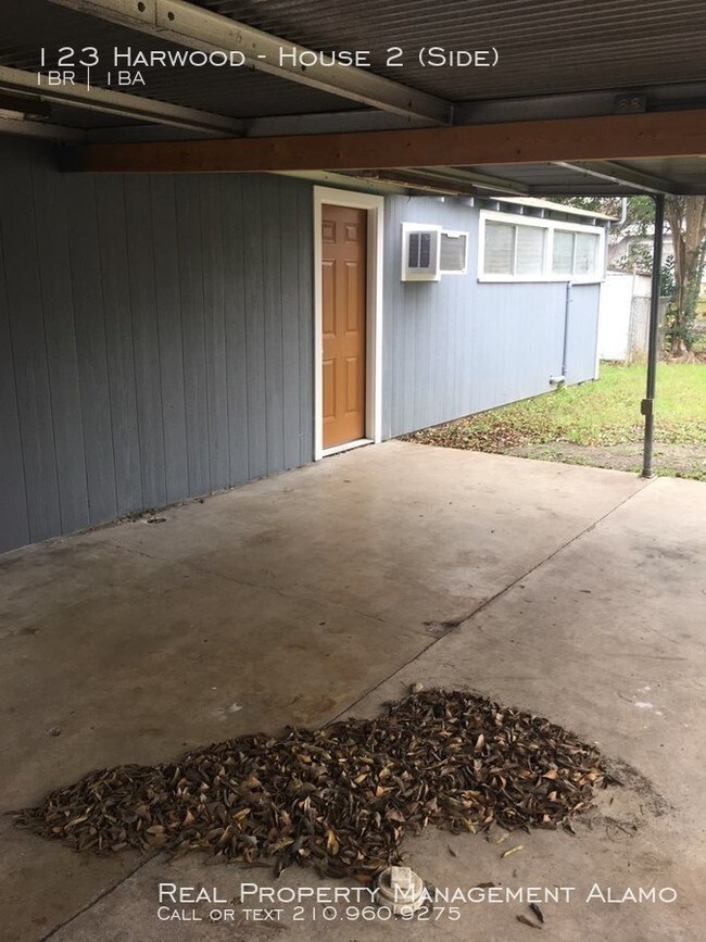 Building Photo - 123 Harwood Dr