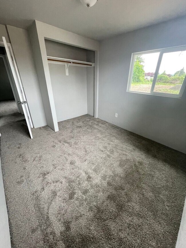 Foto del edificio - Newly Remolded 3 Bedroom, 1 Bathroom Home