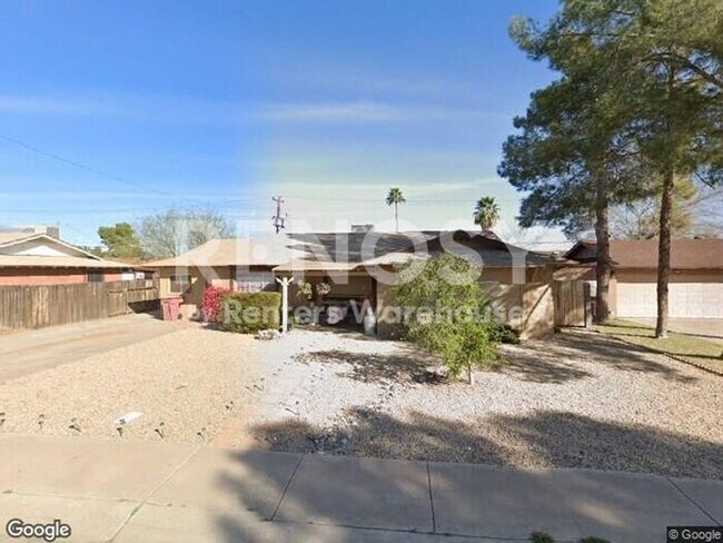 Foto del edificio - Scottsdale Living! Open Floor Plan, Private Backyard & Rently Self-Tours!