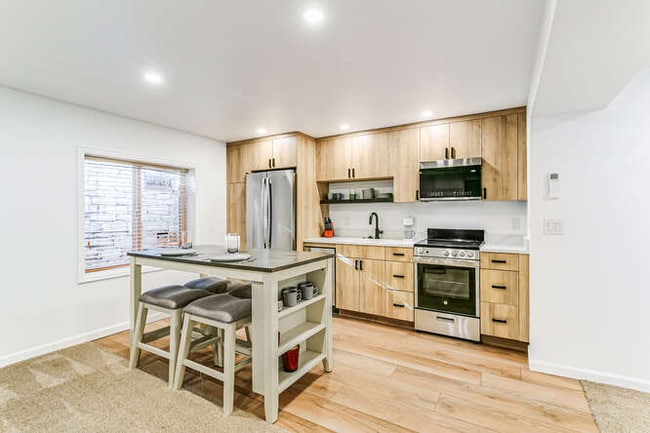 Photo - 3234 Taft Ct Apartment