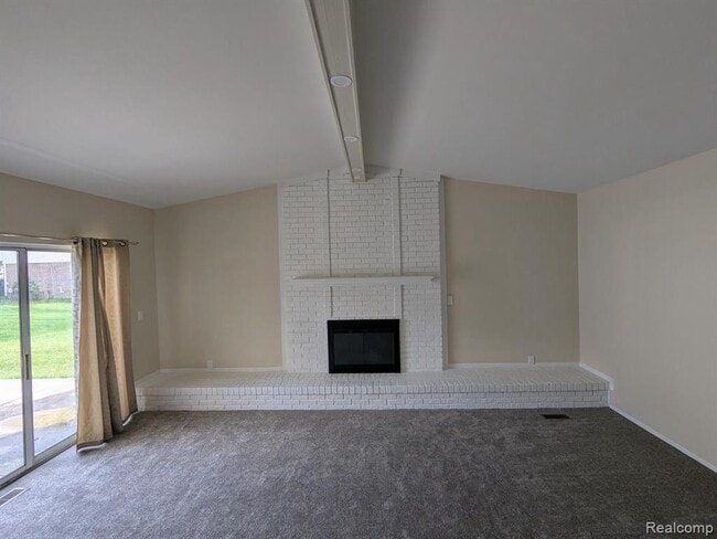 Building Photo - 1344 Revere Dr