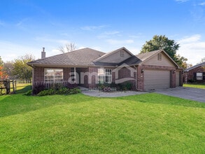 Building Photo - 15006 E 87th Pl N