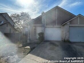 Building Photo - 7229 Coral Springs