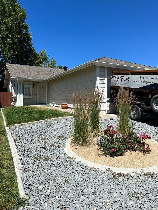 Foto principal - $2495.00 - GREAT NEIGHBORS - CENTRAL TO GR...