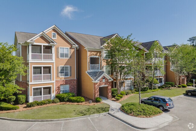Azalea Park Apartments - 527 Orangeburg Rd Summerville, SC 29483