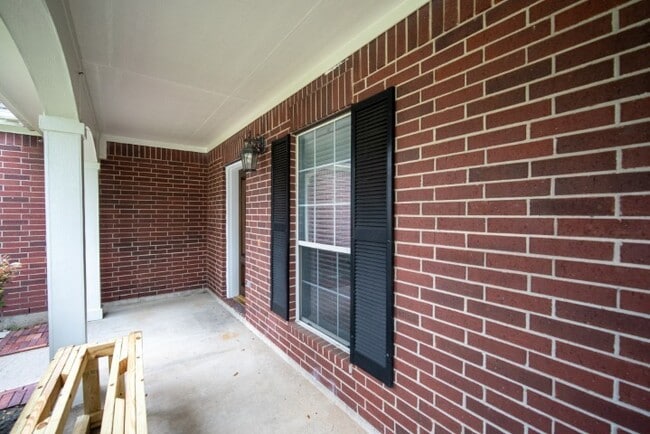 Foto del edificio - 2322 Cool Springs Ln
