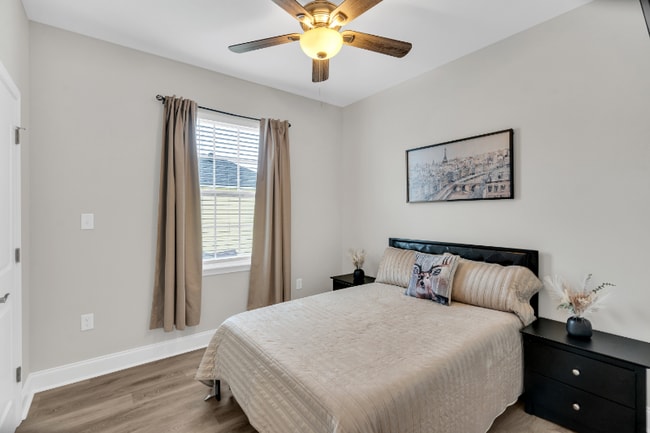 Foto del edificio - 9311 Belfast St