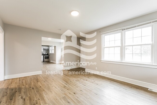 Building Photo - 565 Alamo St