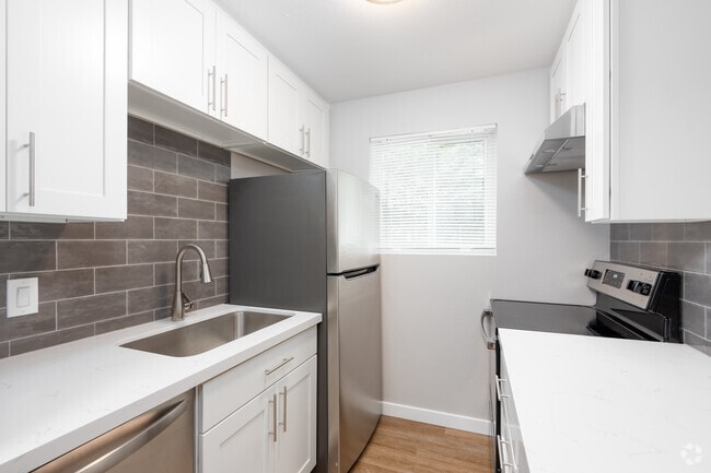 Interior Photo - One and Two Bedroom Apartment Homes in Fed...