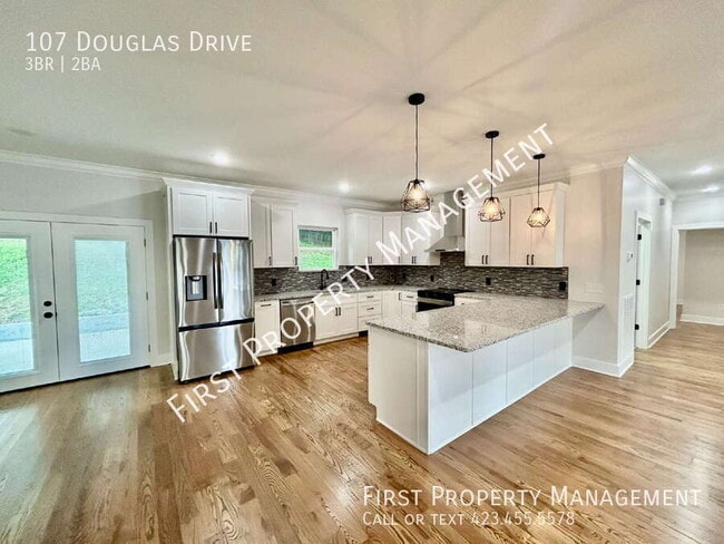 Photo - 107 Douglas Drive- House