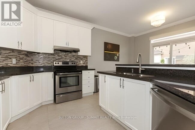 Building Photo - 3606 Jorie Crescent