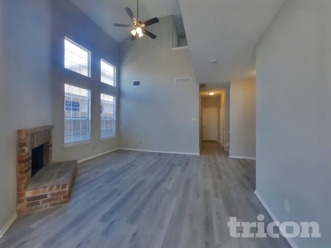 Foto del edificio - 1135 Colbert Ln