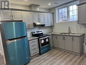 Building Photo - 19 John Carroll Dr