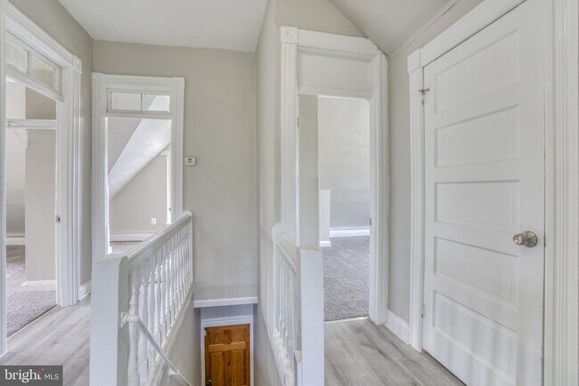 Building Photo - 3100 Hamilton Ave