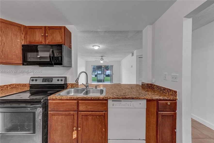 Photo - 2800 NW 56th Avenue Unit H104