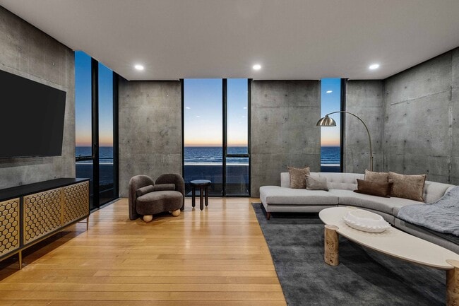 Foto del edificio - 1812 The Strand