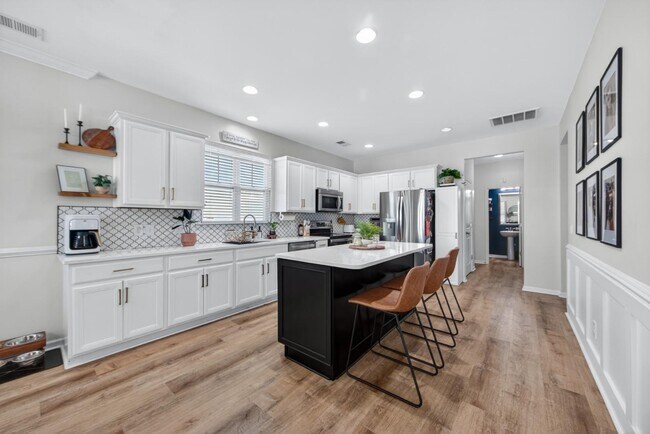 Foto del edificio - 105 Crossandra Ave