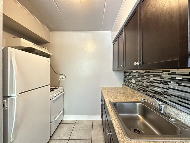 Foto del edificio - 3820 25th Ave