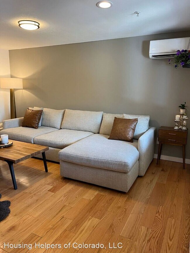 Foto del edificio - 2 br, 1.5 bath House - 2240 Spruce Street