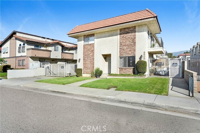 Primary Photo - 8903 Glendon Wy