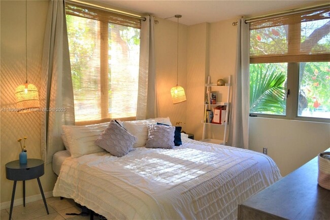 Foto del edificio - 2630 SW 28th St