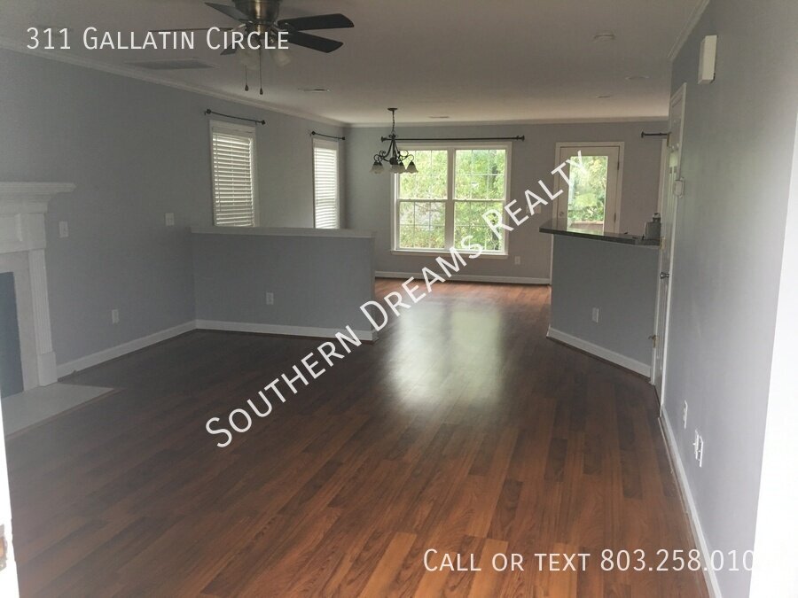 Building Photo - 311 Gallatin Cir