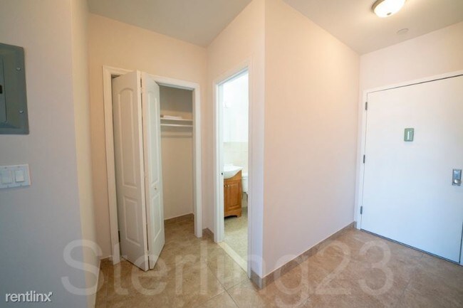 Foto del edificio - 31-56 37th St