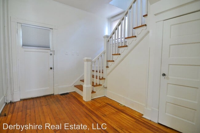 Building Photo - 2 br, 1 bath Apartment - 319 Wadsworth Street