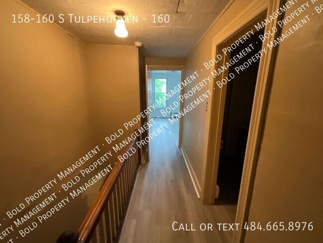 Building Photo - 158-160 S Tulpehocken-160