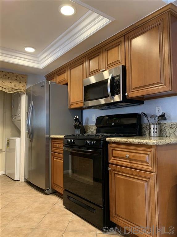 Foto del edificio - 9419 Fairgrove Ln