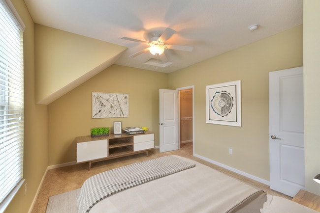 Building Photo - Grandview Village Apartments