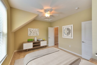 Building Photo - Grandview Village Apartments