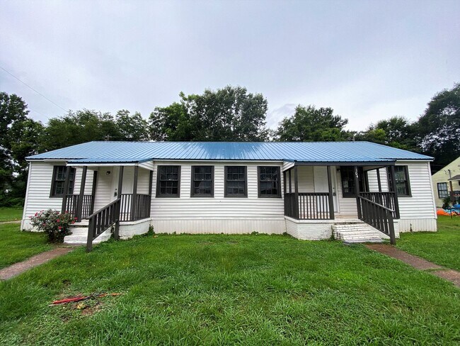 Foto del edificio - 104/105 7th Ave SE