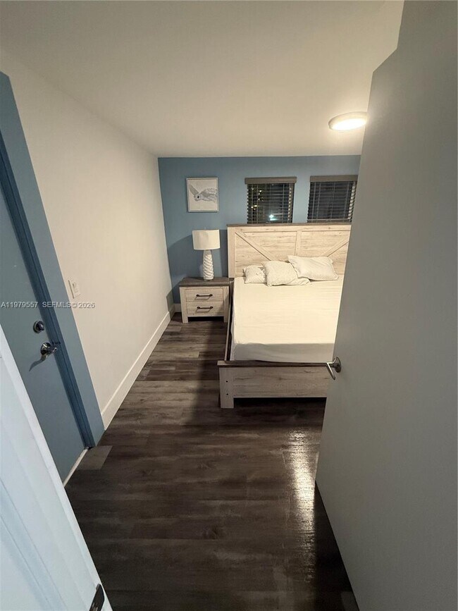 Foto del edificio - 2020 Washington St