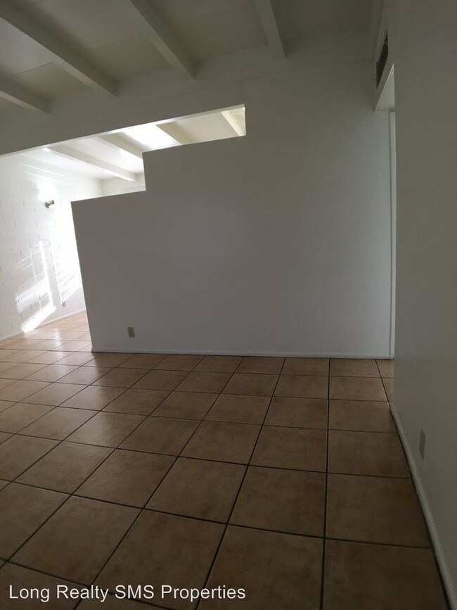 Foto del edificio - 1800 E Fry Blvd