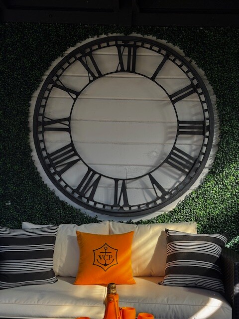 Photo - 9850 Springfield St (Oakland, CA)