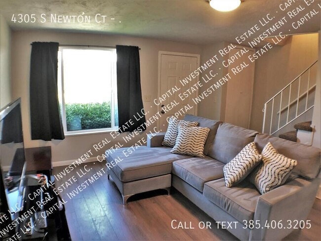 Foto del edificio - 4305 S Newton Ct