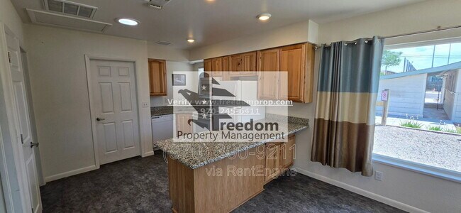 Foto del edificio - 1010 Orchard Ave