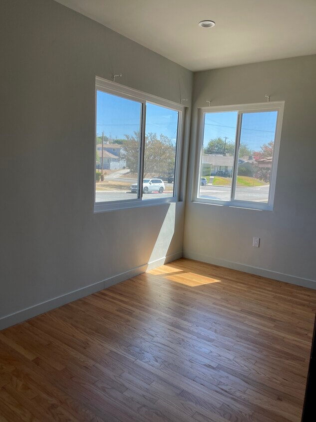 Building Photo - 408 Elmgate St