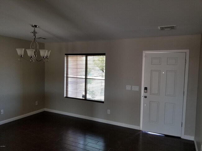 Building Photo - 23561 W Mohave St