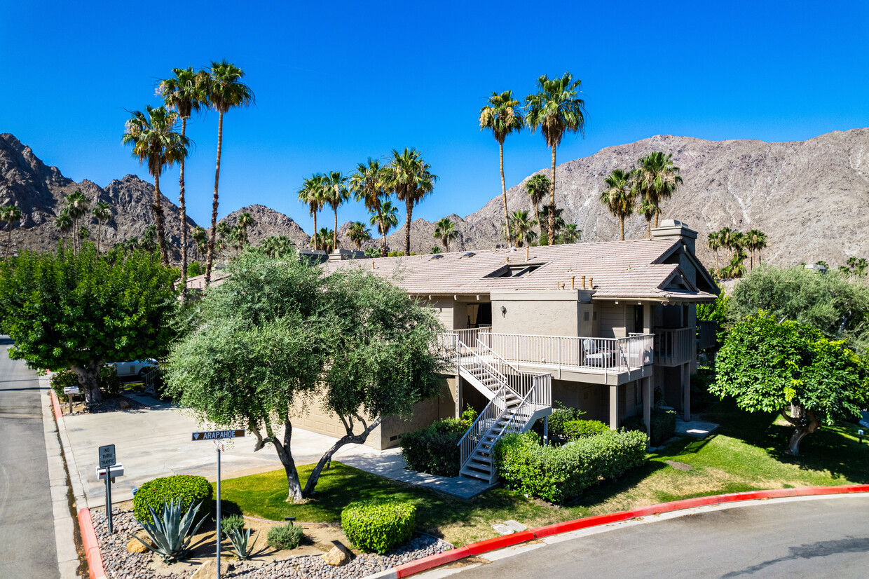Primary Photo - 46621 Arapahoe Ln