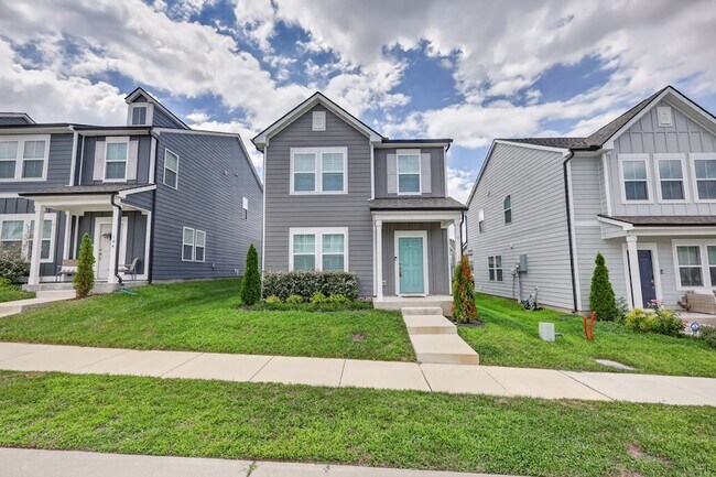 Building Photo - 182 Oasis Dr