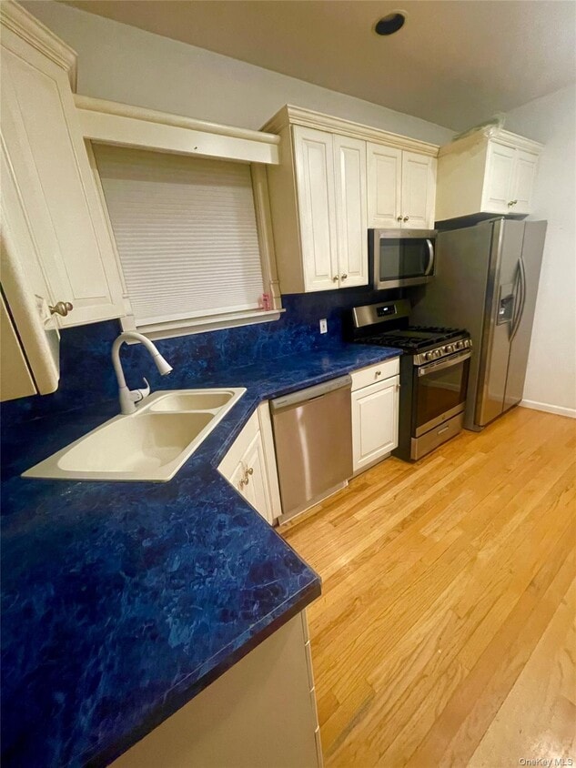 Building Photo - 462 Franklin Blvd