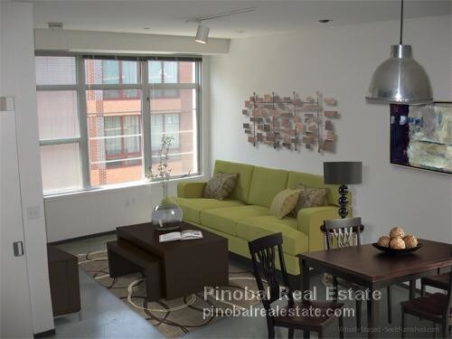 Foto del edificio - 160 E Berkeley St